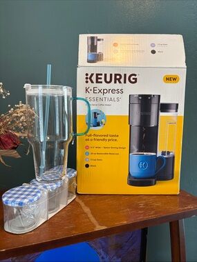 Keurig K-Express Essentials Single Serve Coffee Maker - Black with Blue Mug